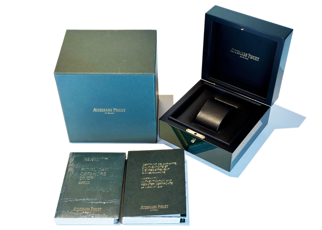 オーデマピゲ - ロイヤルオーク オフショアダイバー | AUDEMARS PIGUET | 15710ST.OO.A002CA.02 | SS 白文字盤 自動巻き ラバー | 委託品 | 中古