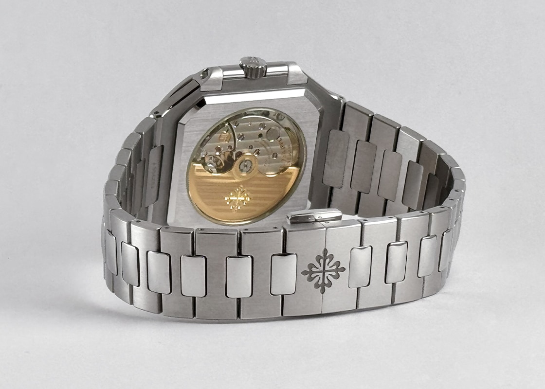 パテックフィリップ - キュビタス | PATEK PHILIPPE | 5821/1A-001 | SS オリーブグリーン文字盤 自動巻き ブレスレット | 中古